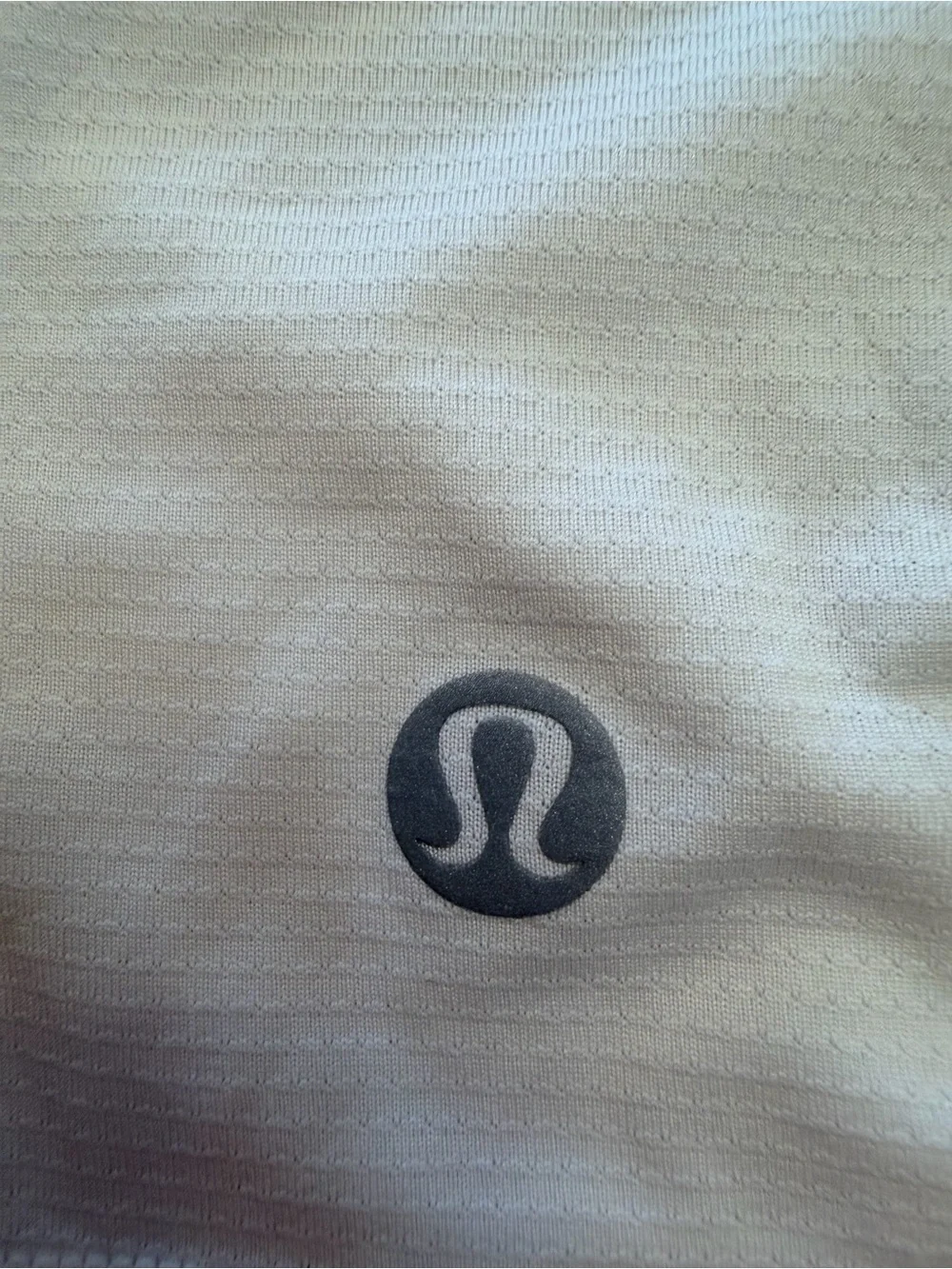 Lululemon White Quick-Dry Cropped Training Tee Shirt Loose Fit Size 6 / 8